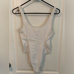 Good American size 2 white body suit.